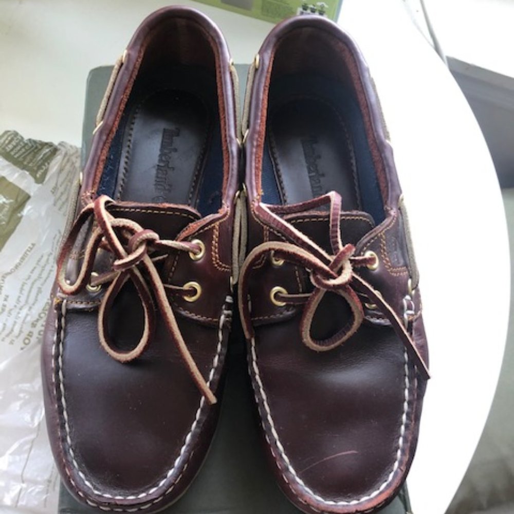 Women's Classic 2-Eye Leather Boat Shoes